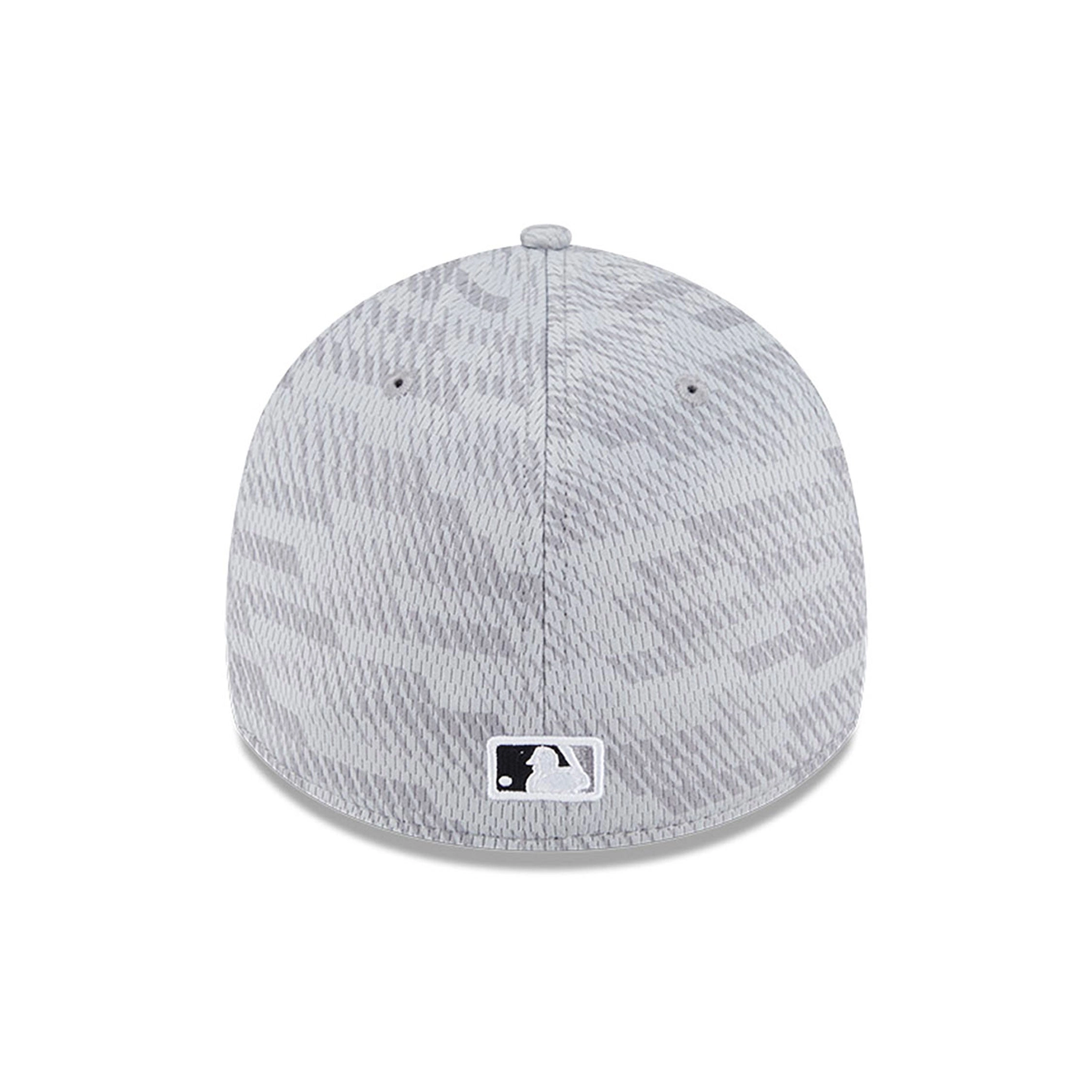Chicago White Sox Gray 2025 Clubhouse New Era 39THIRTY Flex Hat