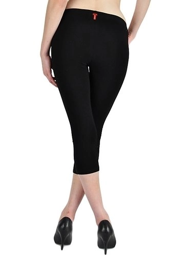 T-Party Elastic Waist Capri CJ7311
